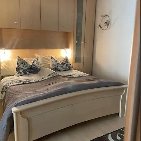 Marmotta 13 Apartment